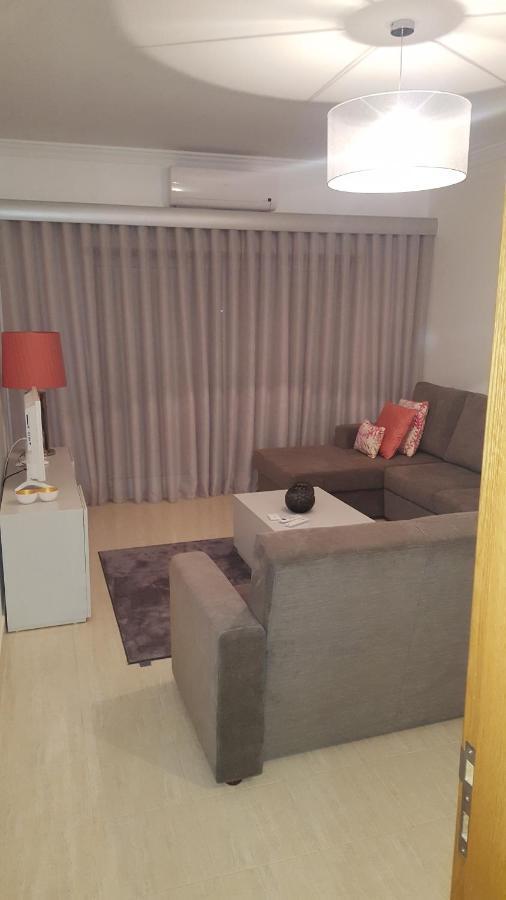 Apartamento Luminoso Urb. Quinta Das Palmeiras Porches  Dış mekan fotoğraf